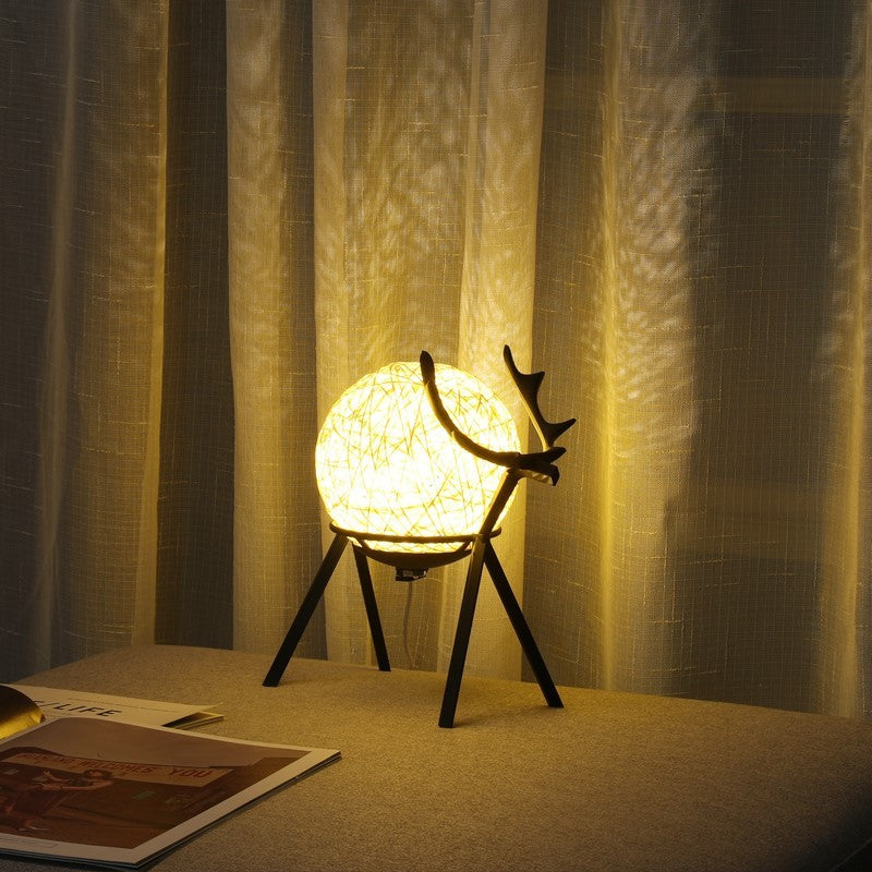 Cute Deer Bedside Lamp